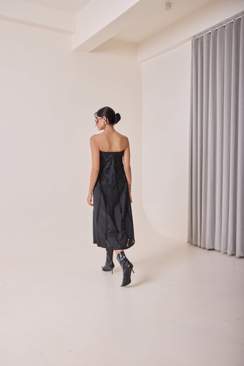 Black Strapless Cutwork Midi Dress