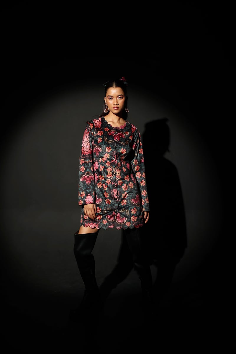 Black Velvet Floral Scalloped Button-Front Jacket