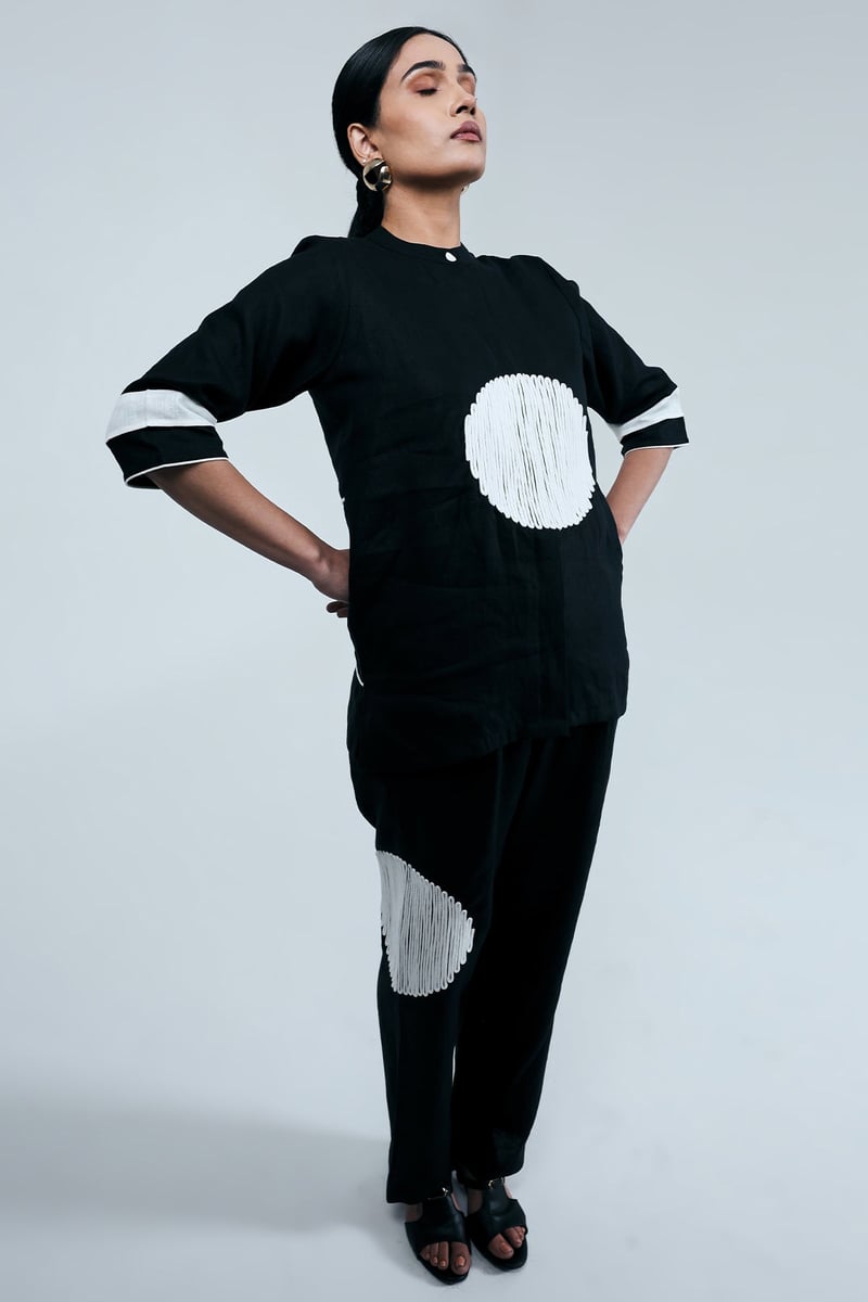 Black Hemp Shirt with White Dori Motif and 3/4 Sleeves