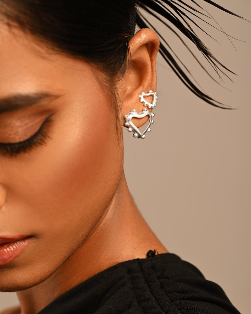 Passional Ear Studs (Craved)