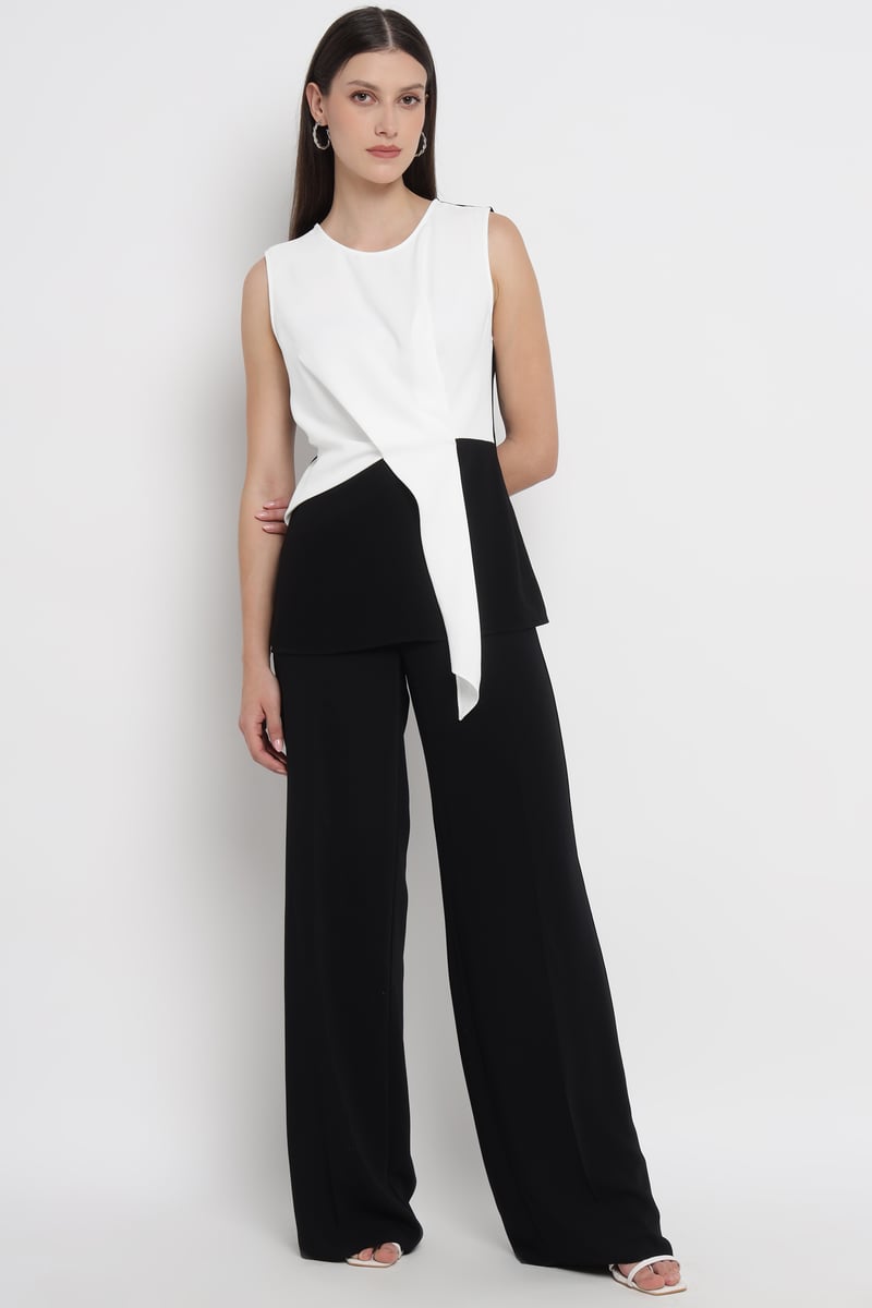 Black and White Colorblock Sleeveless Tailored Jacket