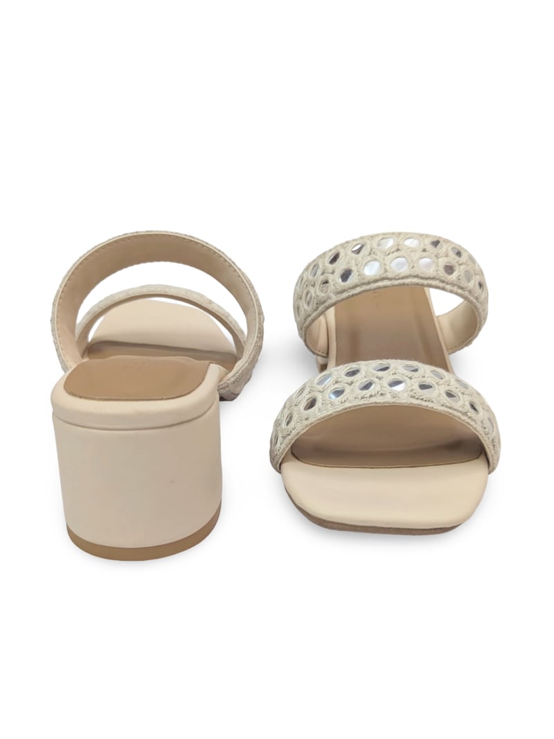 Inaya Heels