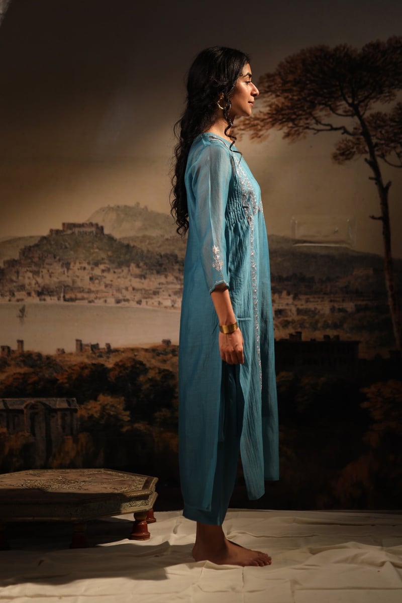 Turquoise Embroidered Chanderi Kurta Set with Slip