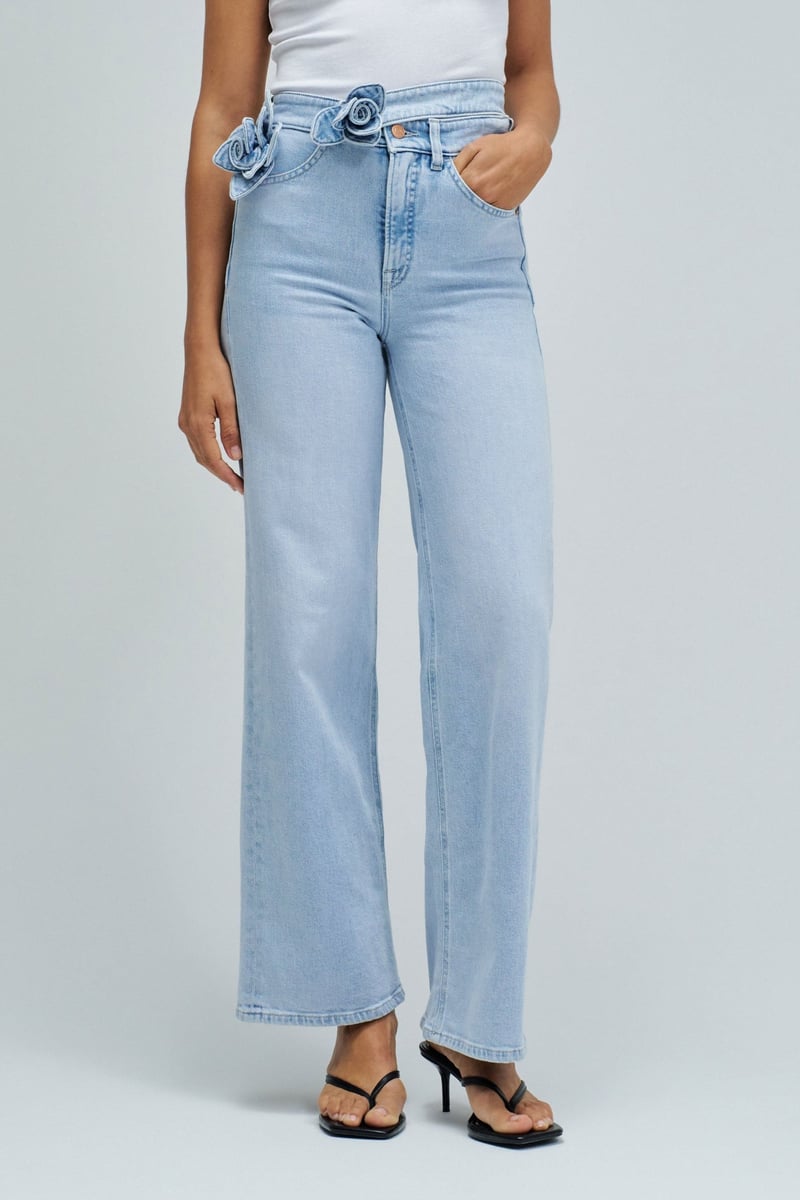 Light Blue High-Waist Wide-Leg Jeans with 3D Flower — SALSA JEANS