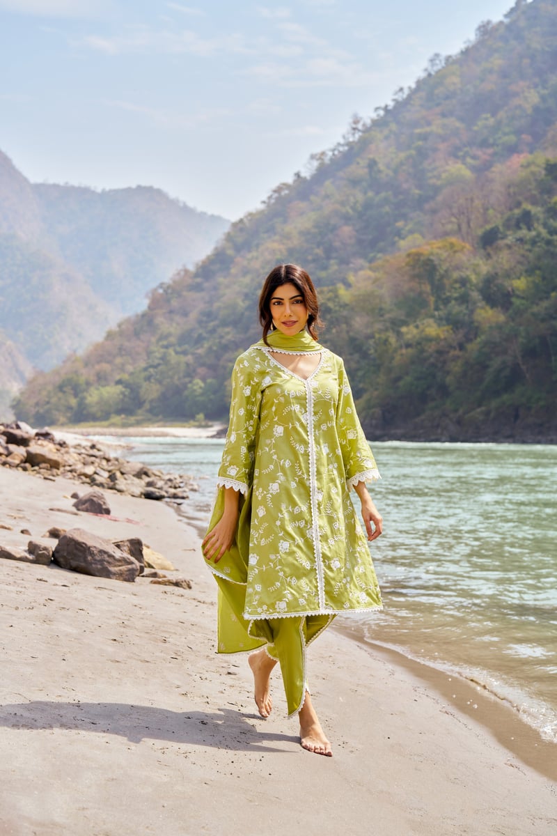Green Cotton Embroidered Kurta Set with Lace Trim