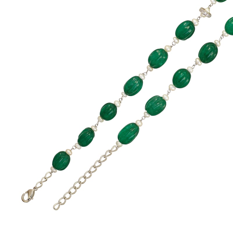 Carved Green and Small Pearl Chain