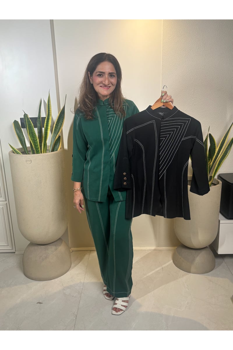 Bottle Green Geometric Linework Mandarin Collar Shirt
