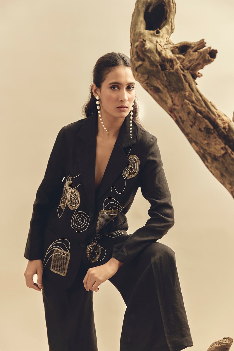 Black Linen Tailored Blazer with Line-Art Embroidery