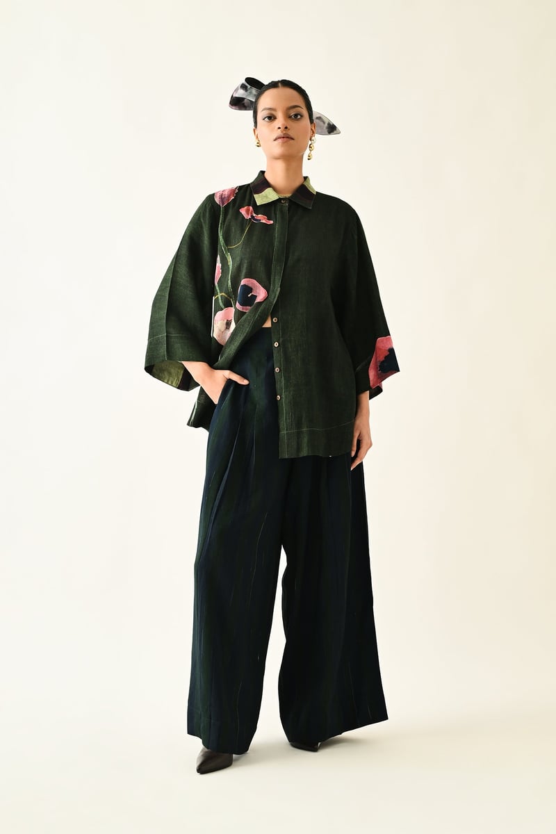 Green Abstract Print Wide-Leg Pleated Trousers