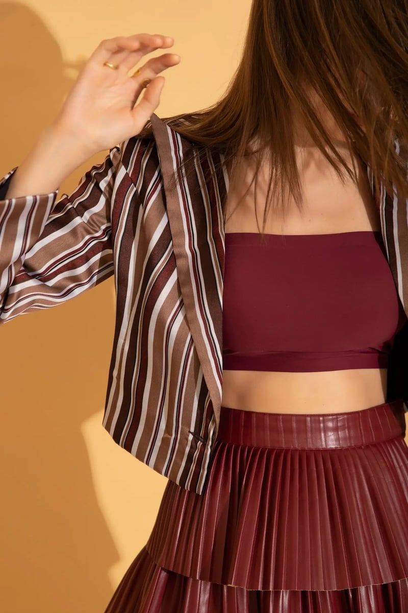 Wine Faux Leather Tiered Pleated Mini Skirt