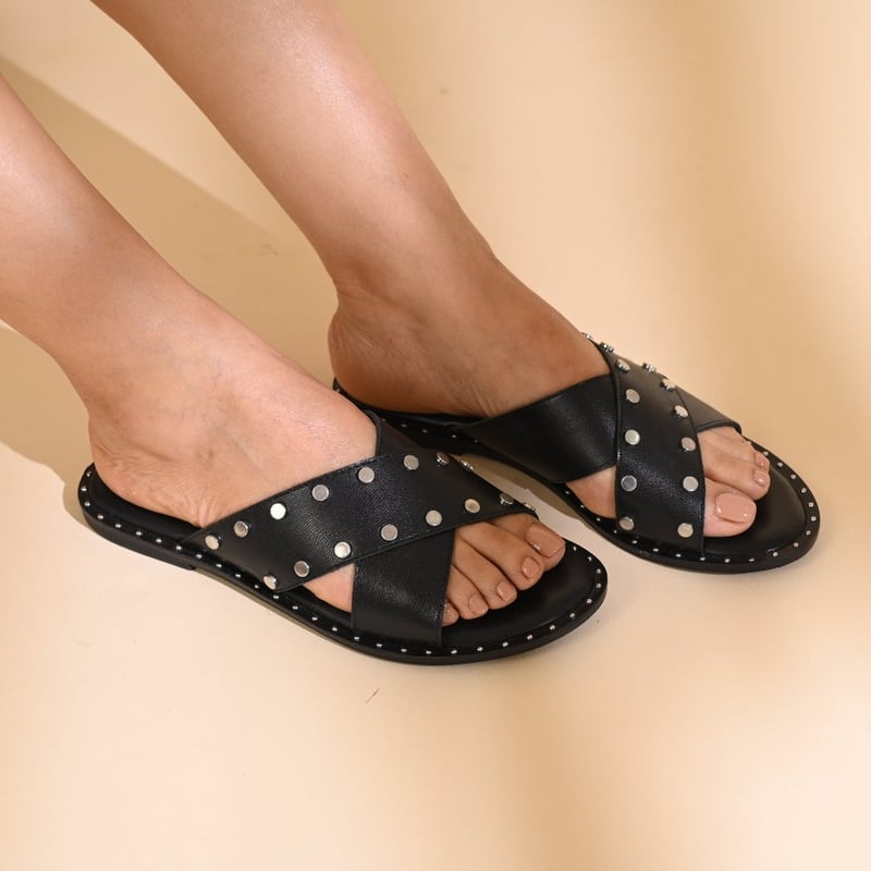 Marlborough Black Rivets