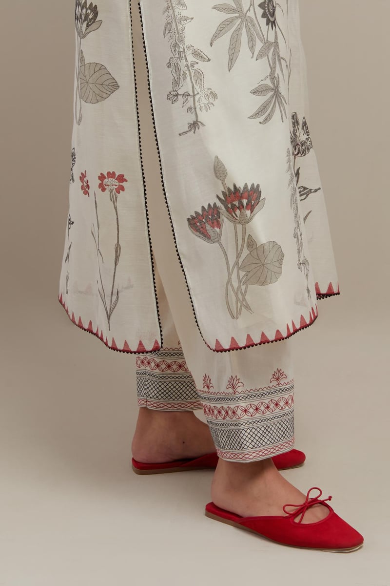 Off White Floral Block Print Cotton Chanderi Kurta Set