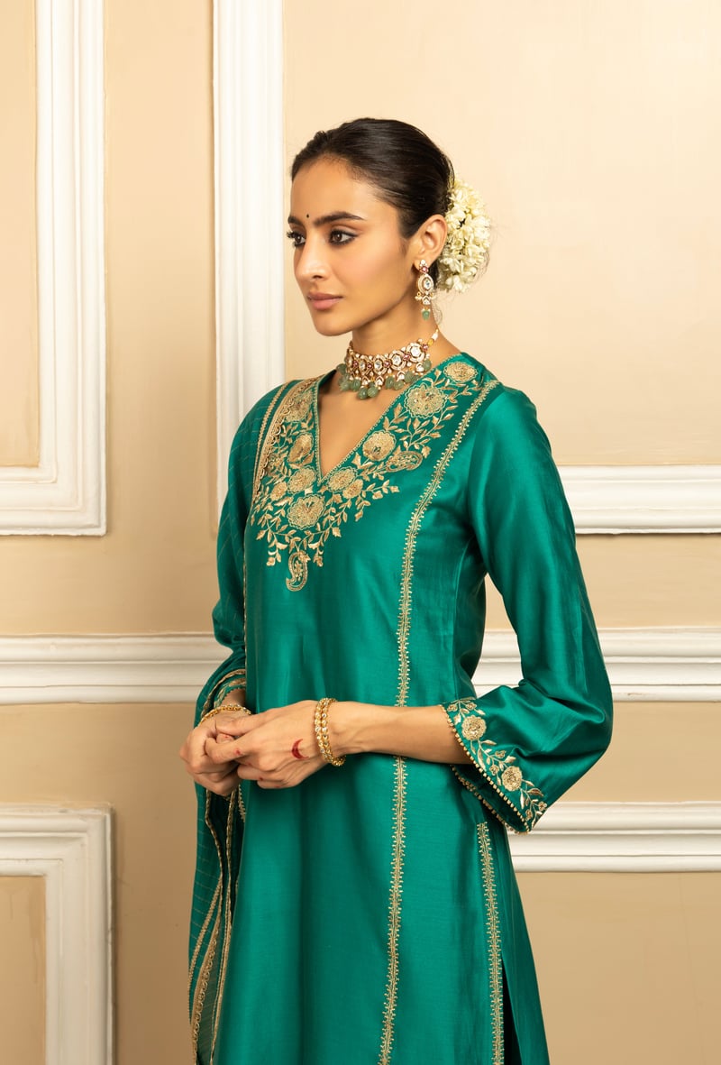 Sanya Silk Chanderi Handcrafted Kurta Set