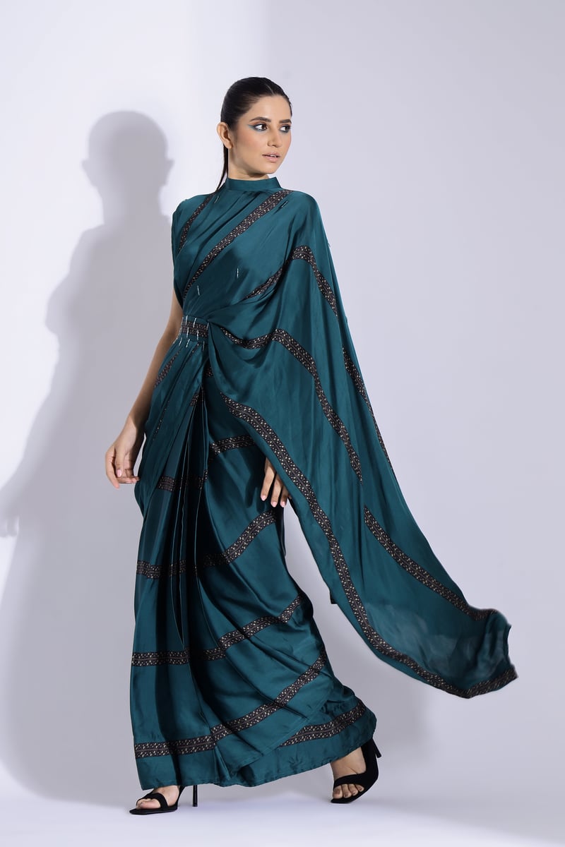 Teal Pre-Stitched Collar-Pallu Saree Set with Belt