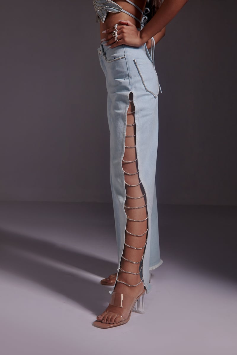 Blue Wide-Leg High-Waist Jeans with Rhinestone Side Slit