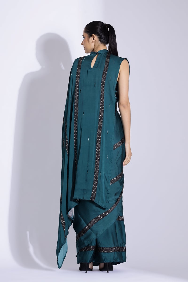 Teal Pre-Stitched Collar-Pallu Saree Set with Belt