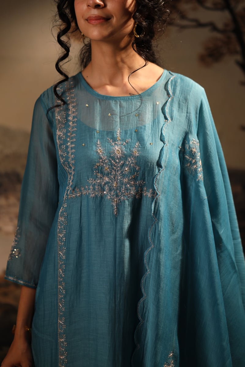 Turquoise Embroidered Chanderi Kurta Set with Slip