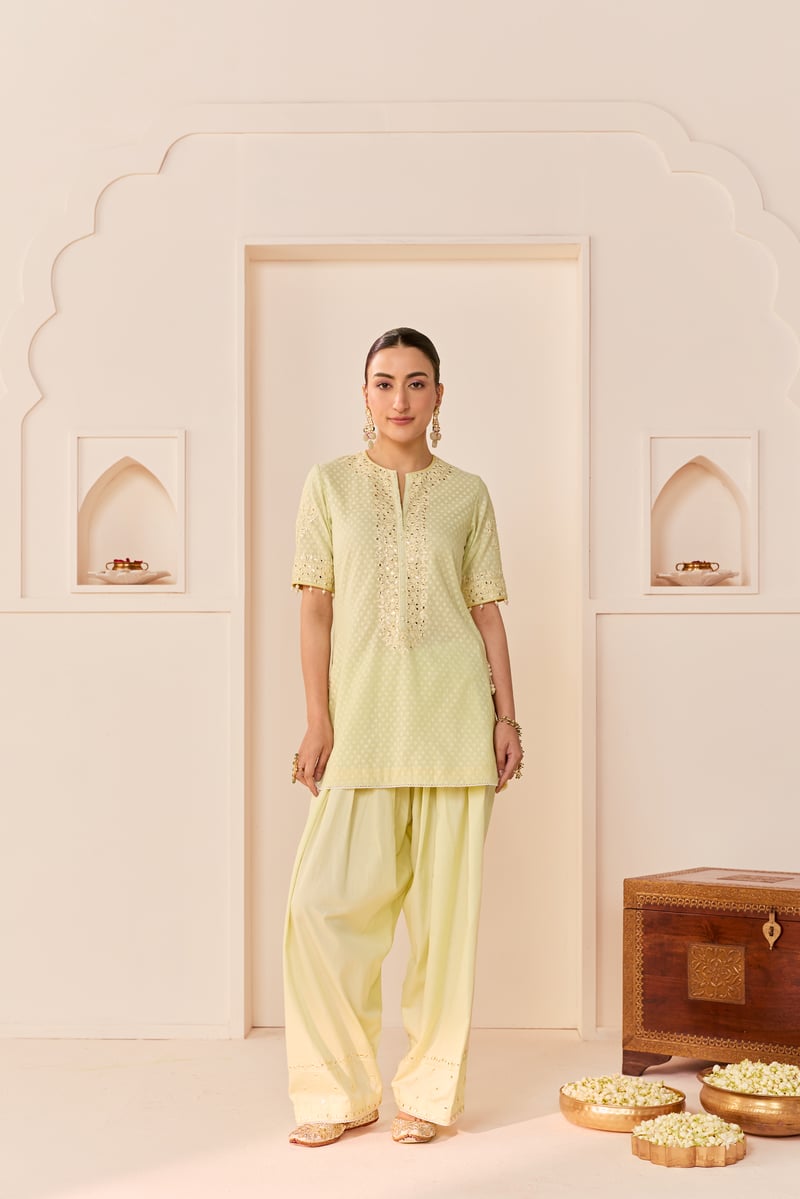 ANAISHA - SHORT KURTA WITH FARSHI SALWAR AND DUPATTA — Sheetal Batra