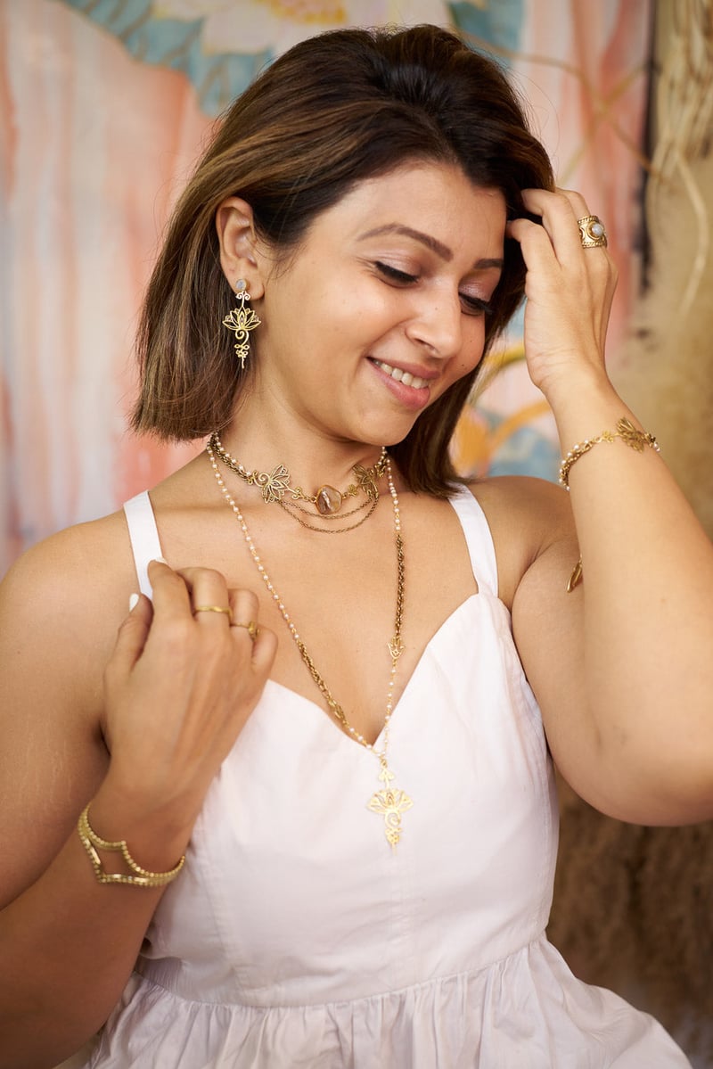 Lumina Choker