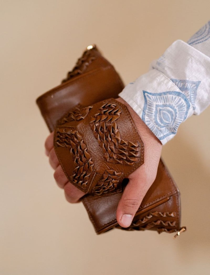 Khai Wristlet in Tan