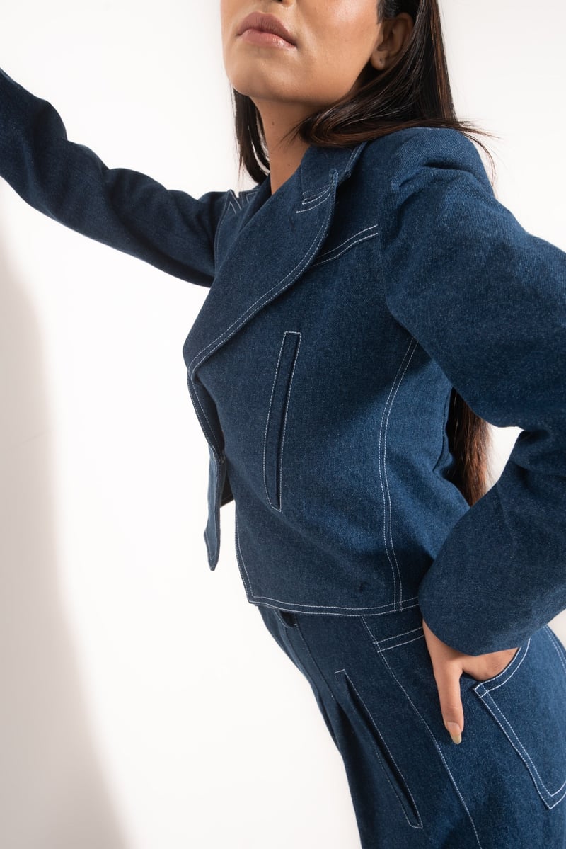 Blue Cropped Denim Blazer with Contrast Topstitching