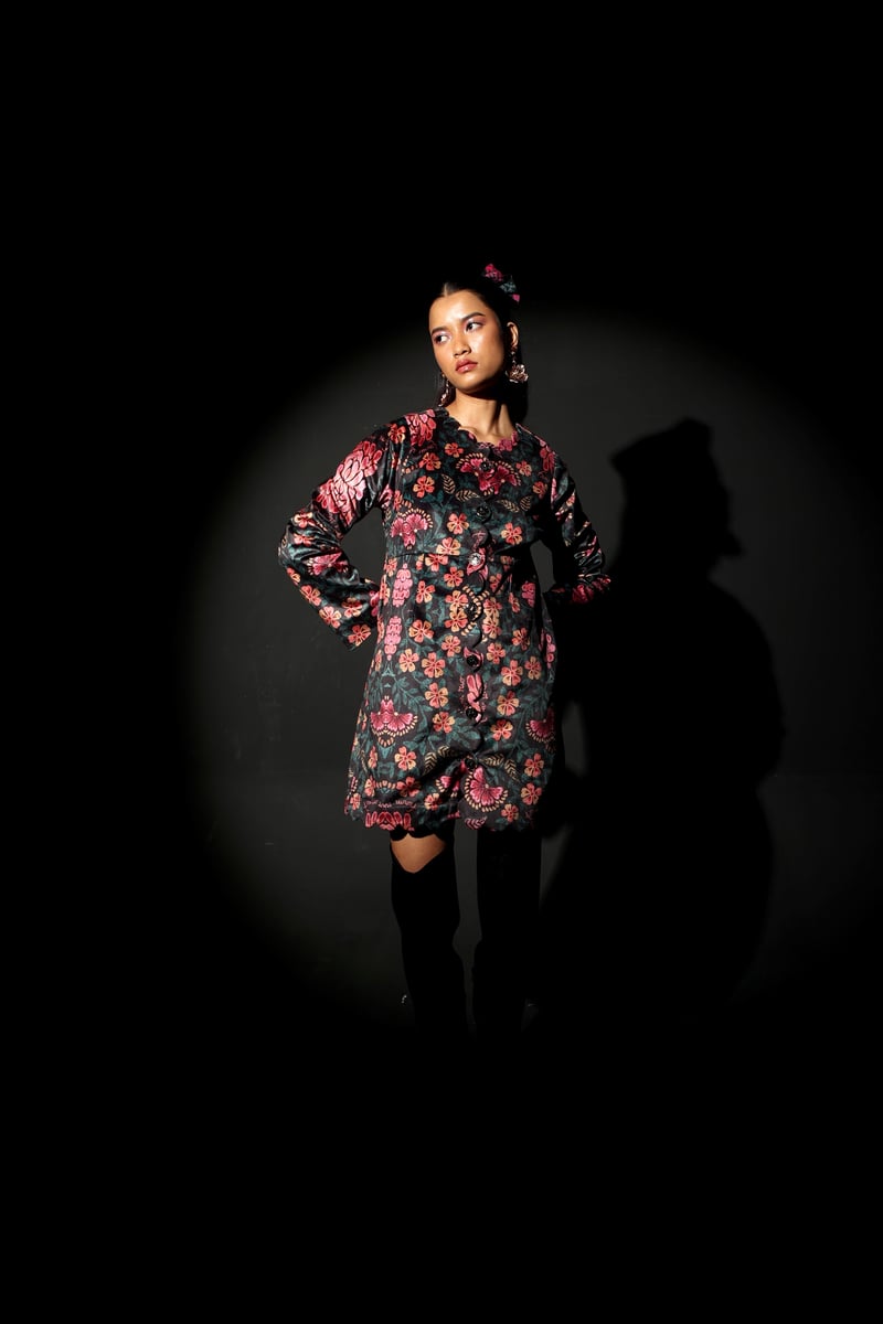 Black Velvet Floral Scalloped Button-Front Jacket