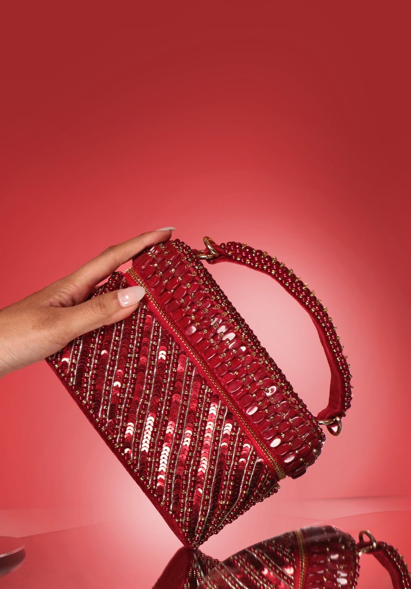 Laura Pearl Red Cube Bag