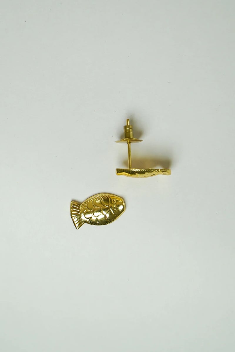 Fish Studs
