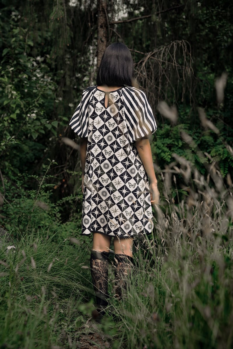 White/Black Oversized Celestial Print Mini Shift Dress