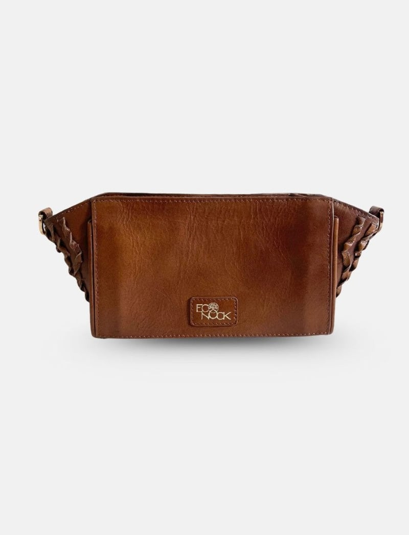 Khai Wristlet in Tan