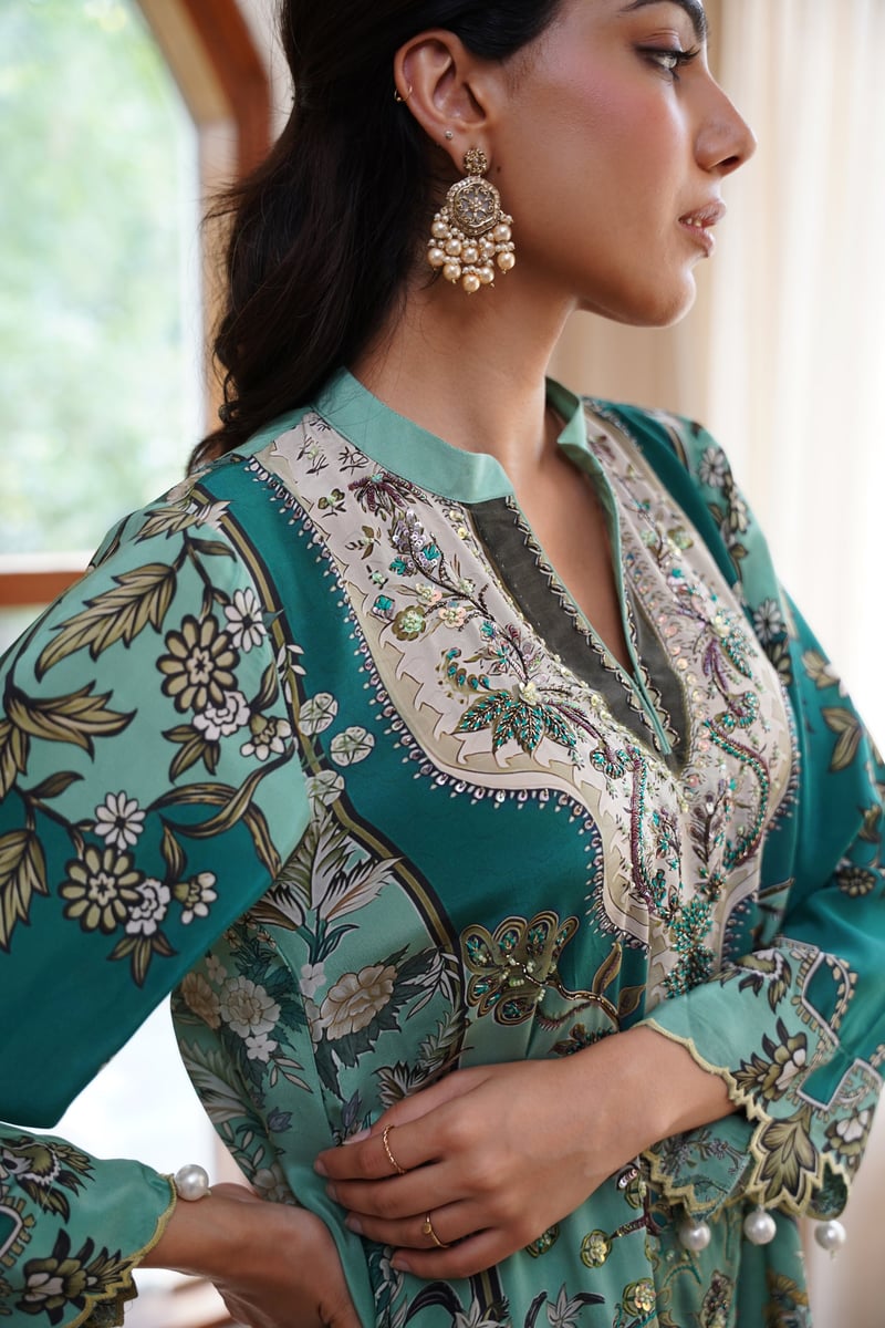Green Printed Kurta Set with Hand-Embroidered Yoke
