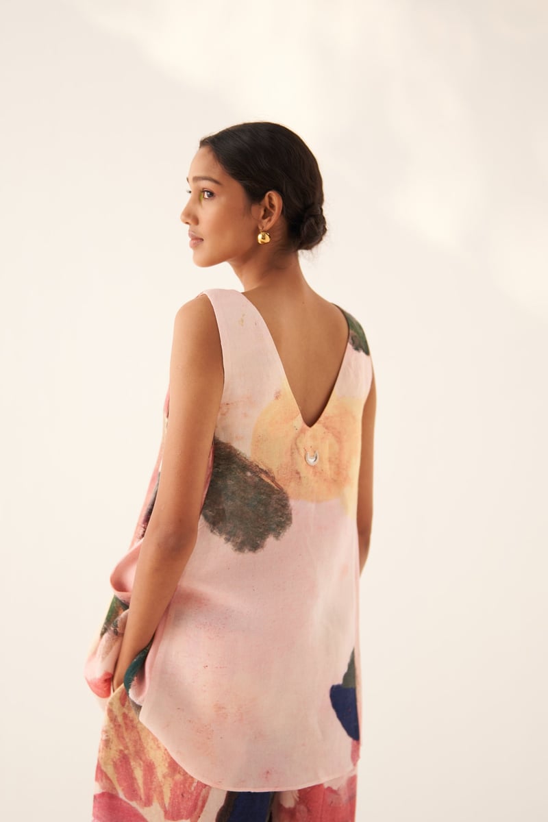 White Abstract Print Sleeveless V-Neck Flowy Top