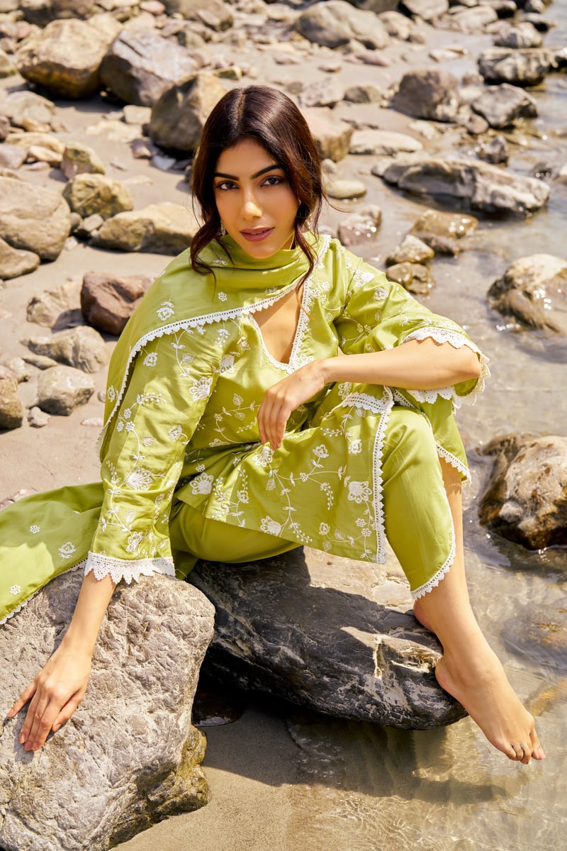 Green Cotton Embroidered Kurta Set with Lace Trim