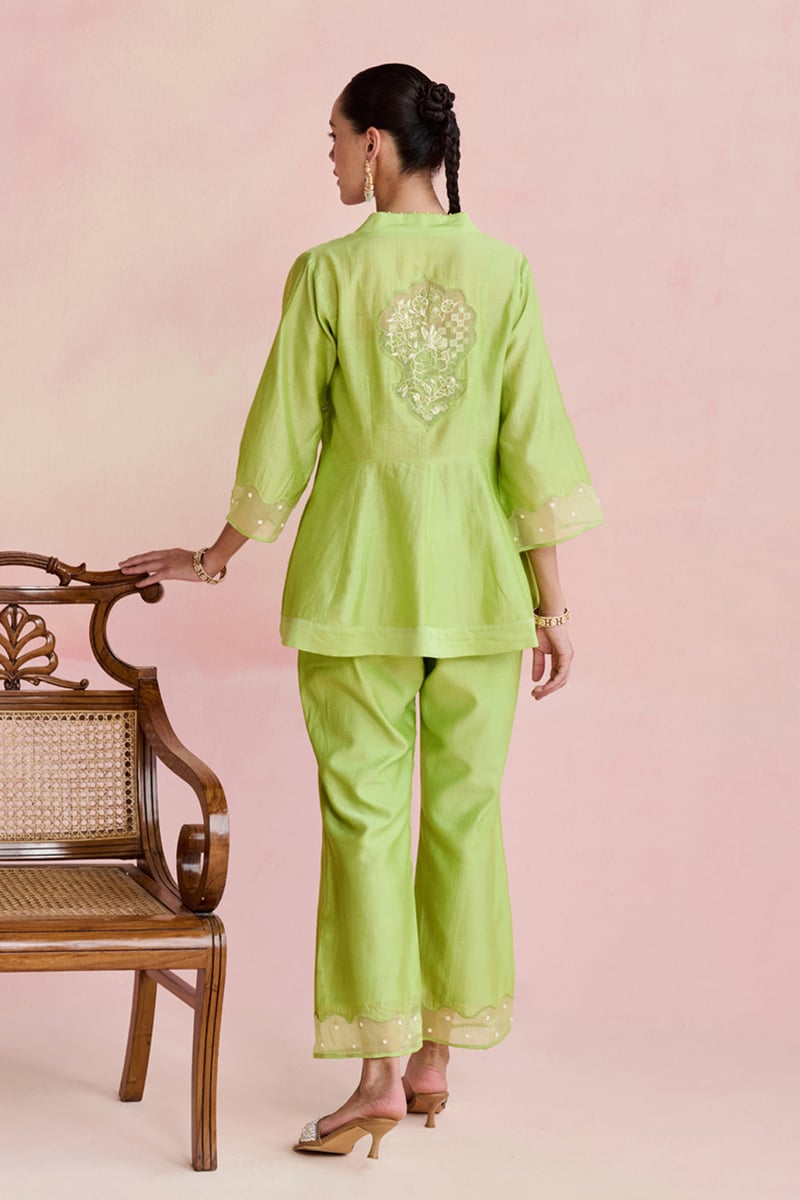 Bright Green Chanderi Embroidered Kurta Set (3-Piece)