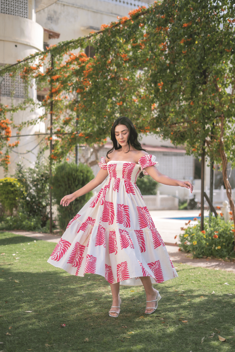 Silvia Dress White/Pink