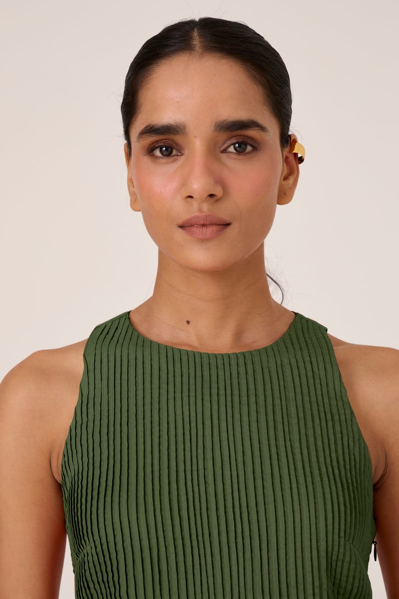 Green Pintuck Bodice Embroidered Midi Dress