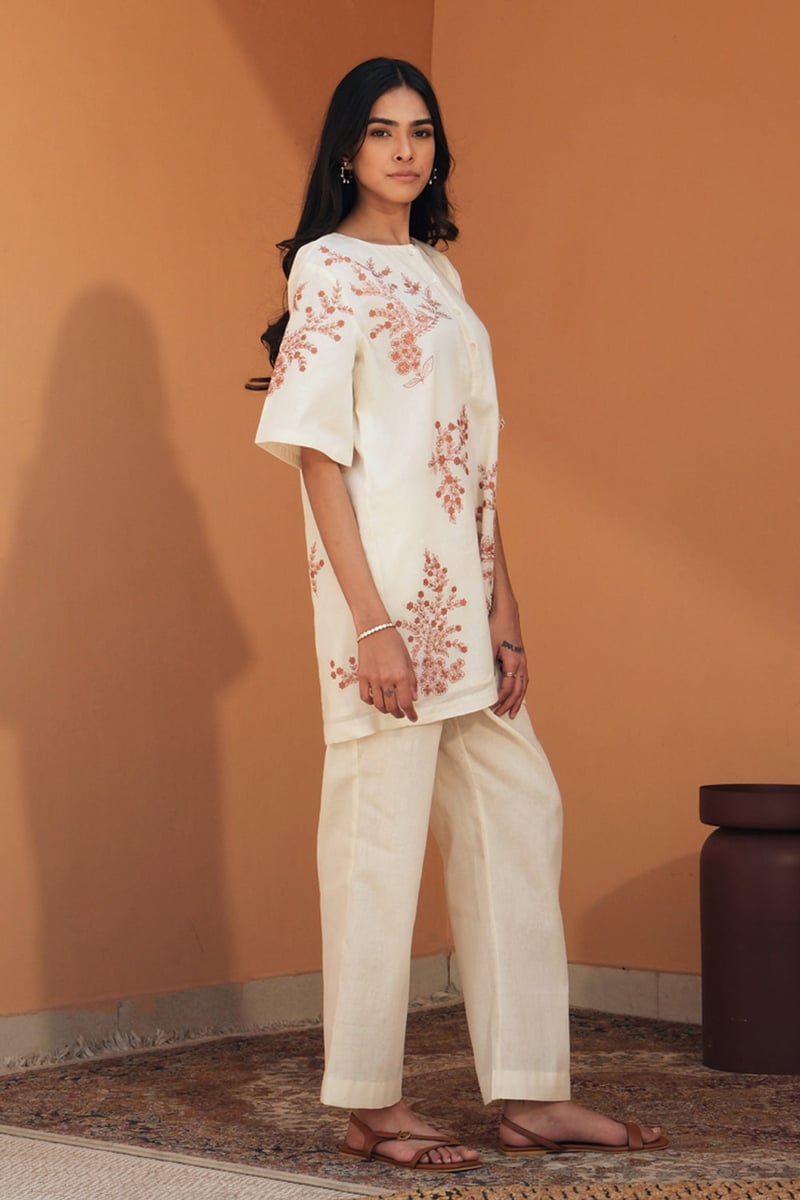Off-White Floral Mul Mul Co-ord Set with Pants — SAMATVAM