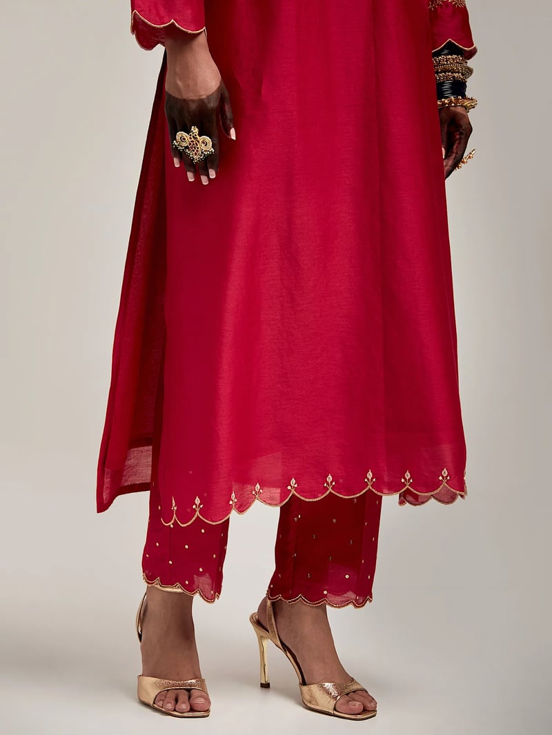 Red Silk Chanderi Embroidered Yoke Straight Kurta