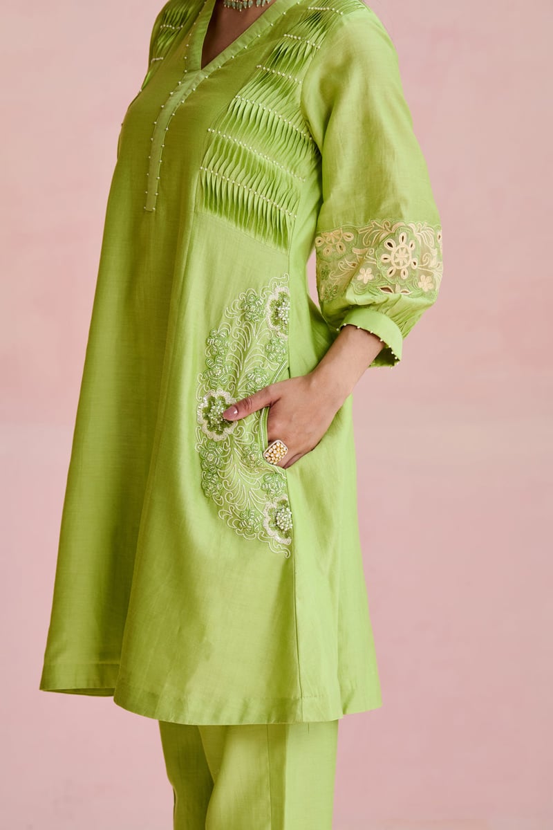 Green Chanderi Embroidered Kurta Set