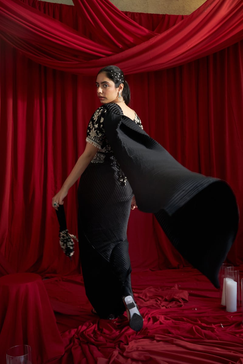 Black Pre-Pleated Saree Set with Embroidered Blouse and Belt