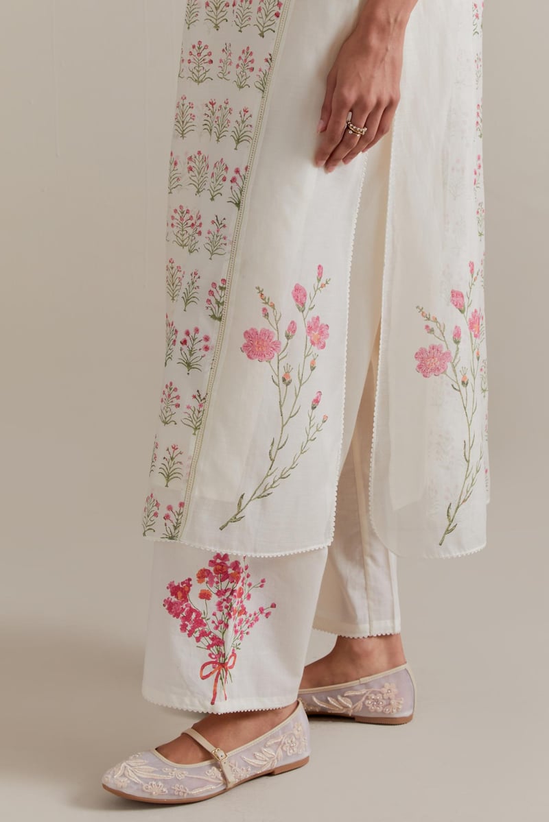 Off-White Floral Block Print Kurta Set with Dupatta
