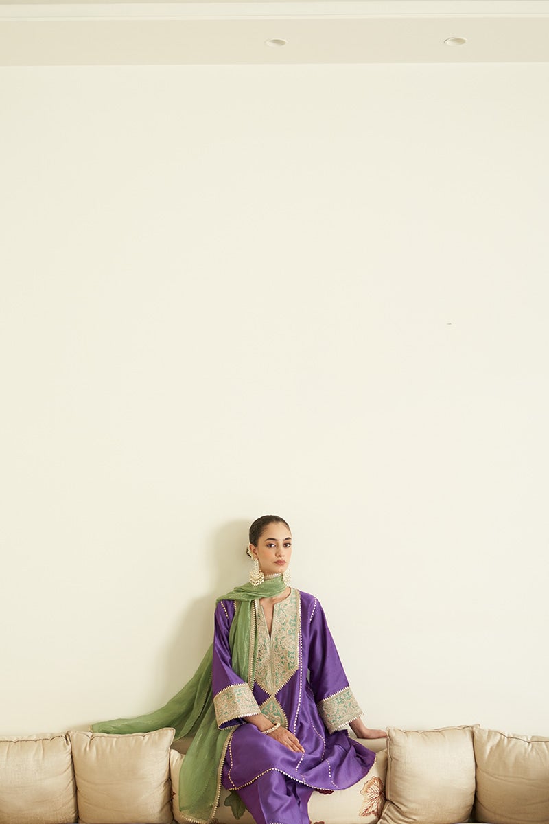 Deep Purple Chanderi Silk Embroidered Kurta Set