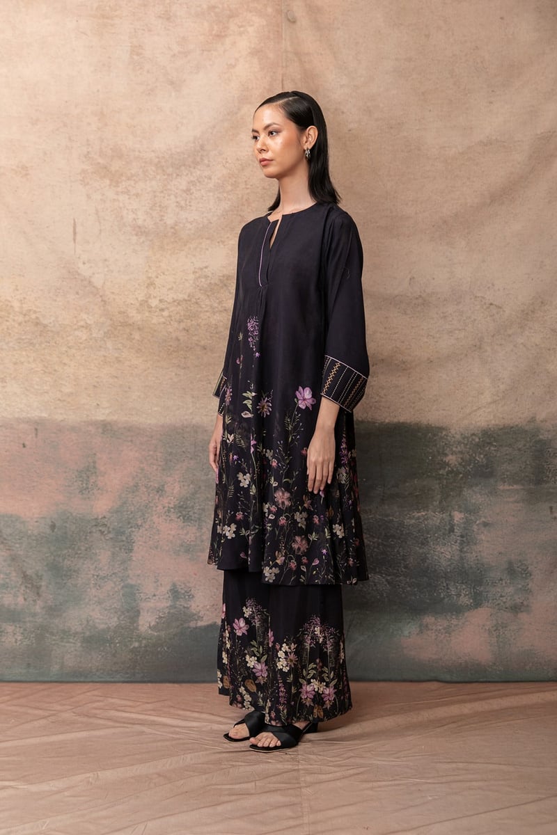 Black Printed Kurta and Wide-Leg Pants Co-ord Set