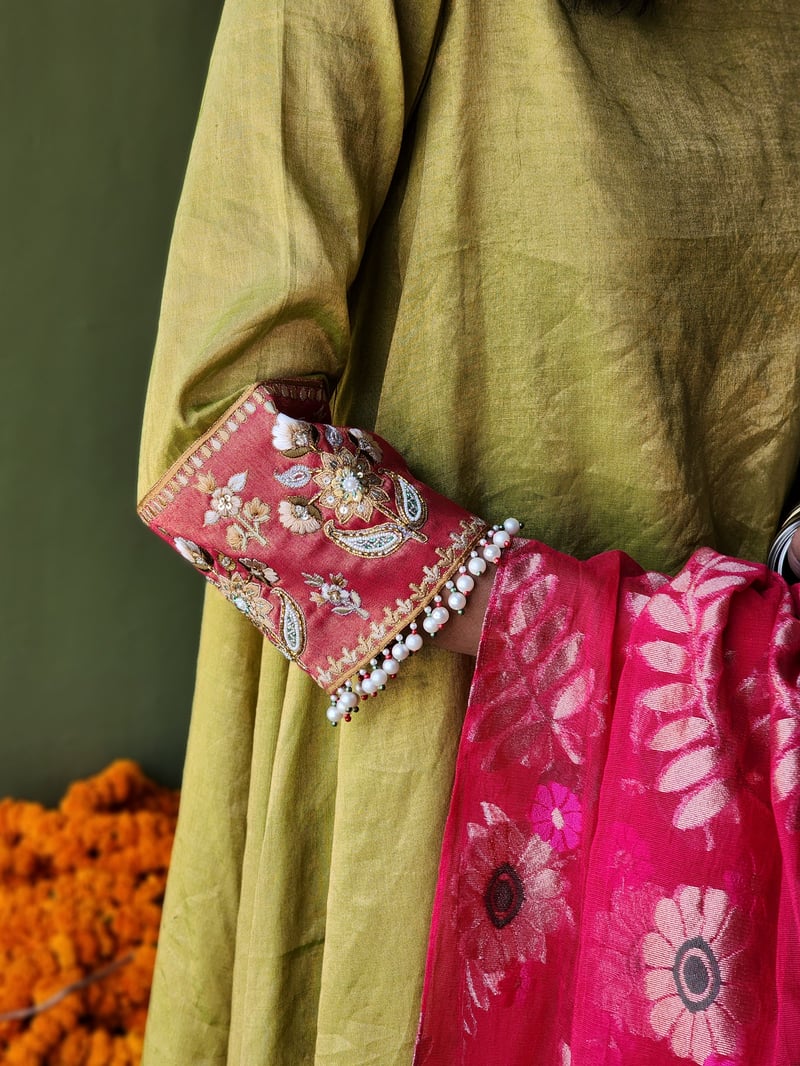 Green Silk Kurta Set with Embroidered Cuffs and Dupatta