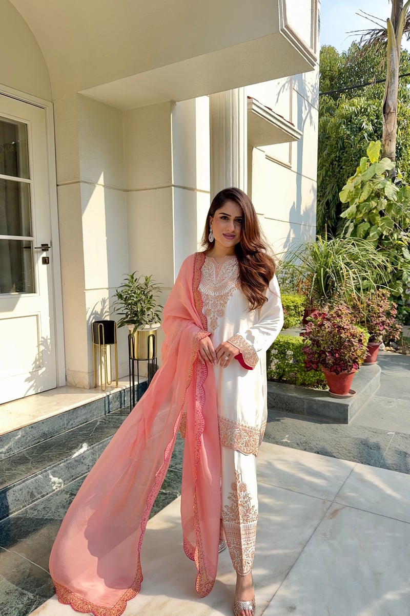 Cream Embroidered Kurta Set with Peach Organza Dupatta