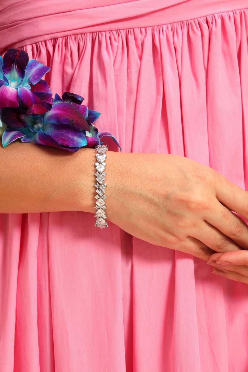 Diamond Tennis Bracelet — MODARTA