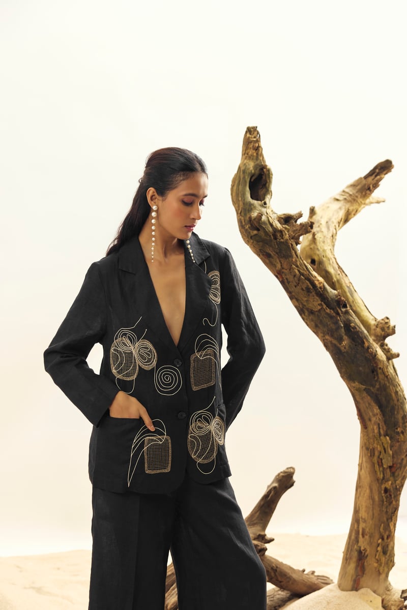 Black Linen Tailored Blazer with Line-Art Embroidery