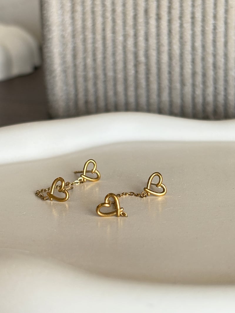 Heart String Earrings