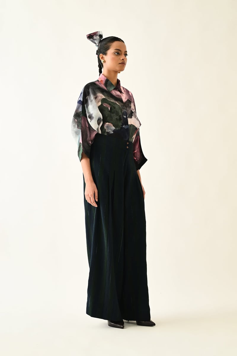 Green Abstract Print Wide-Leg Pleated Trousers