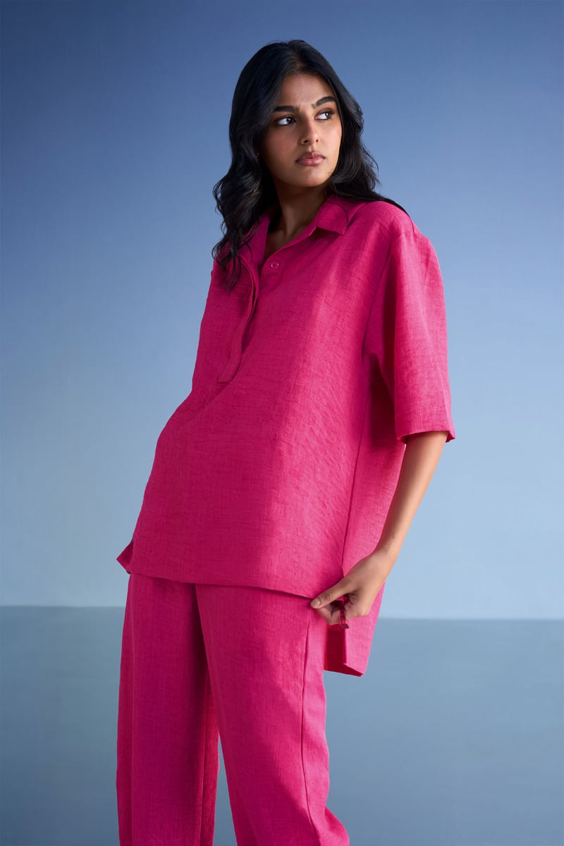 Linen-Textured High-Low Top & Straight-Cut Pant Set